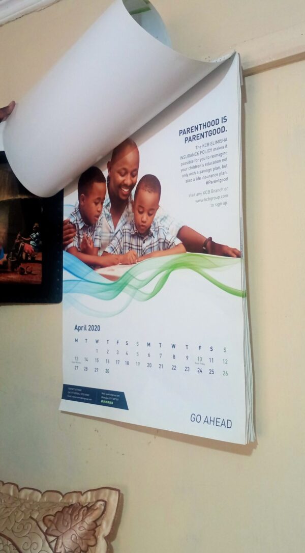 6 pages calendars in Kenya year 2022