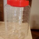 4Llargeplasticcontainerswithlidsholders-scaled.jpg