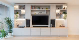 Experienced carpenters for Tv stands