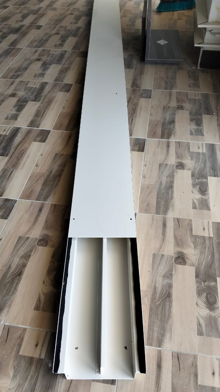 Floor trunking - 100*50*2440mm