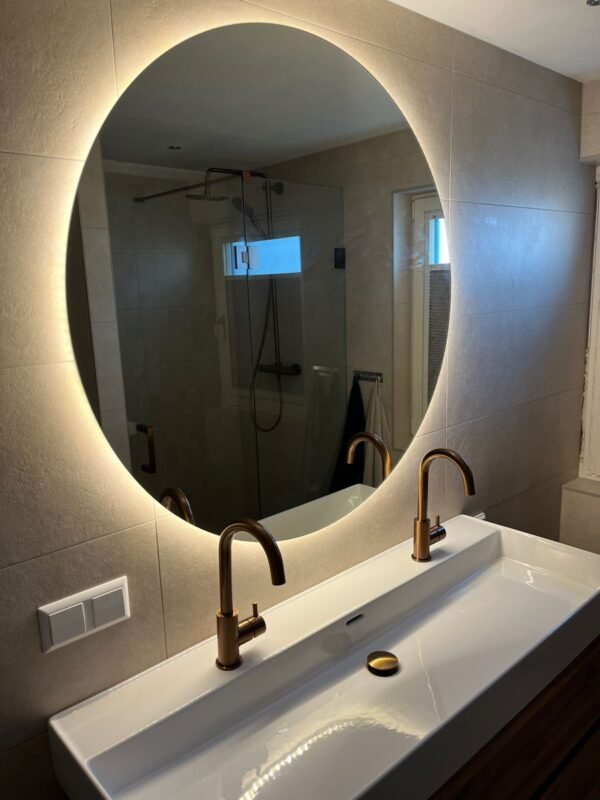 Circular Bathroom Mirror with LED Lights