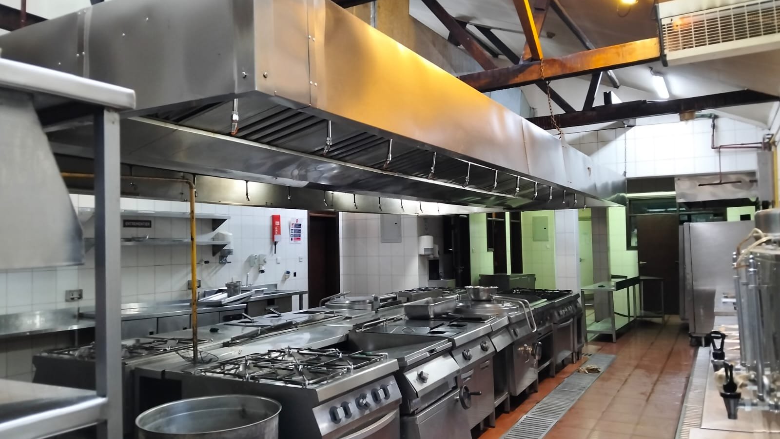 Commercial Kitchen Design for Children Homes