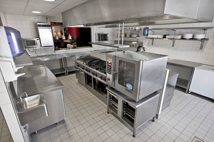 commercial kitchen design and build