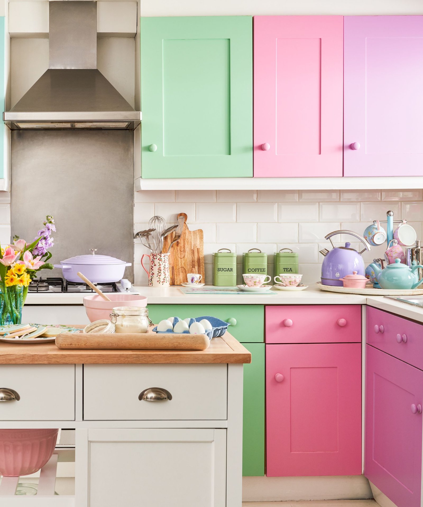 Cute kitchen designers